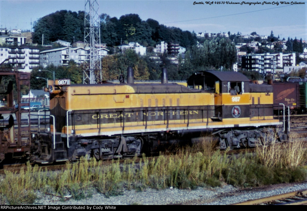 Burlington Northern NW5 987